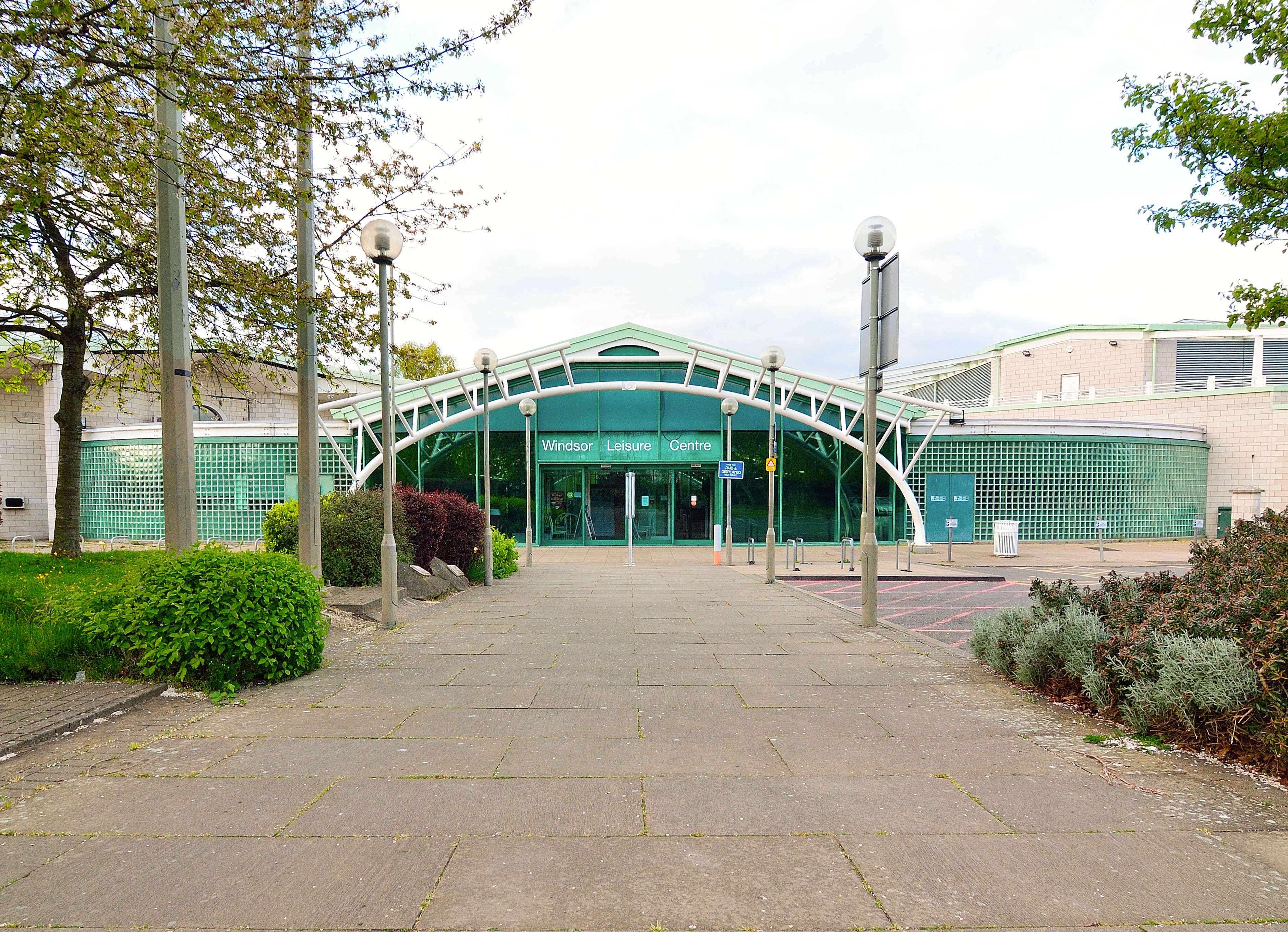 Windsor Leisure Centre.jpg